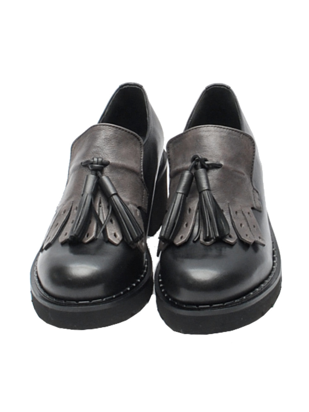 Piero Casari mocassino con nappine nero 499 ai24
