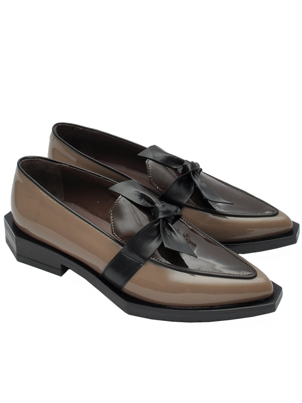 Mocassino Donna Le Bohemien G23 - Vernice Taupe e Moro Ai25 - Calzature Nucca